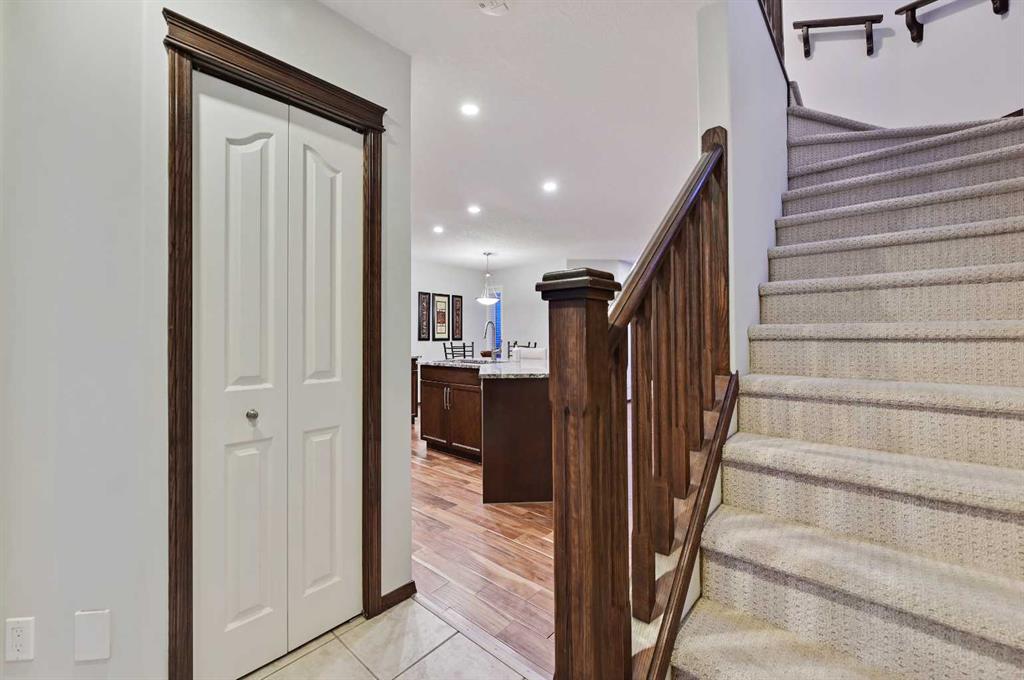 Picture for 71 Cranberry Place SE