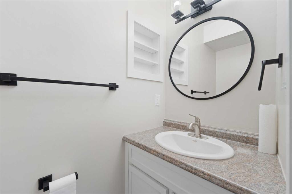 Picture for 68, 23 Glamis Drive SW