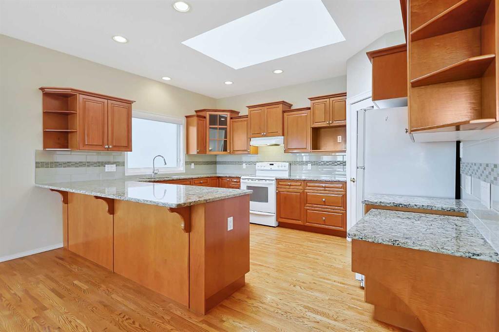 Picture for 108 Hamptons Heights NW