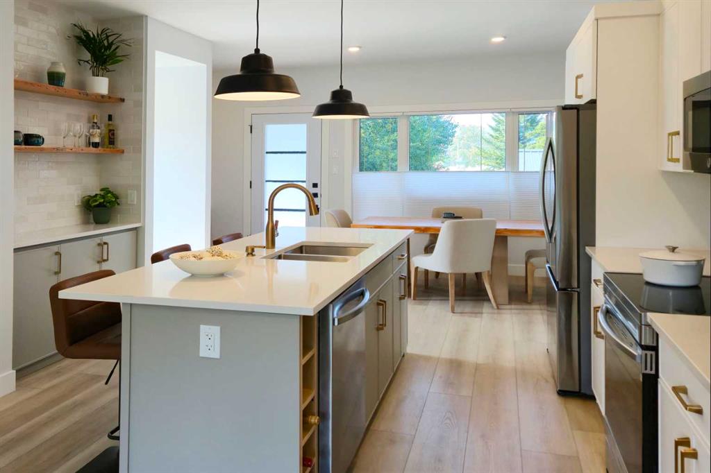 Picture for 2, 2102 131 Street 