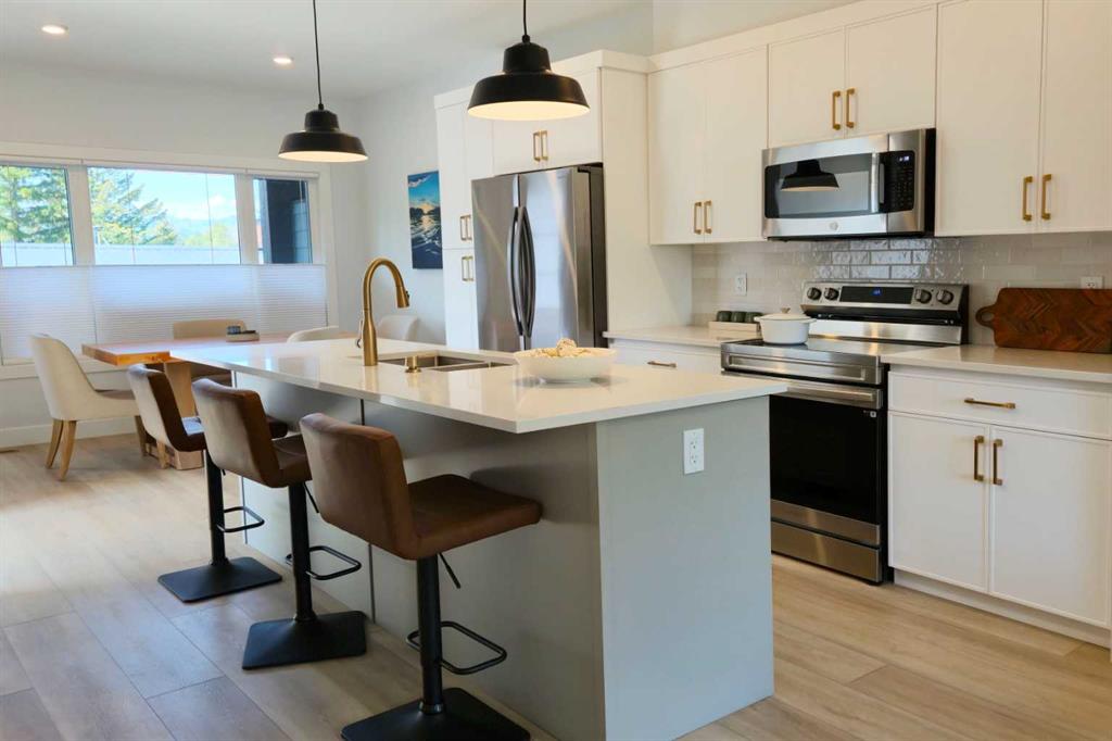 Picture for 2, 2102 131 Street 