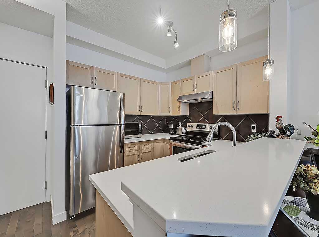 Picture for 302, 540 5 Avenue NE