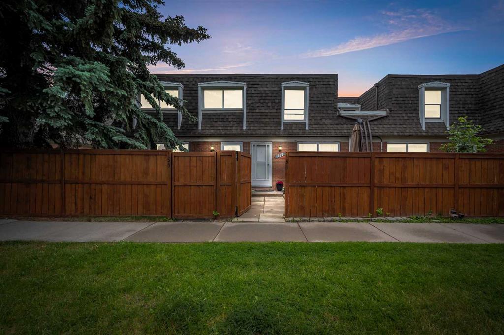 Picture for 151, 330 Canterbury Drive SW