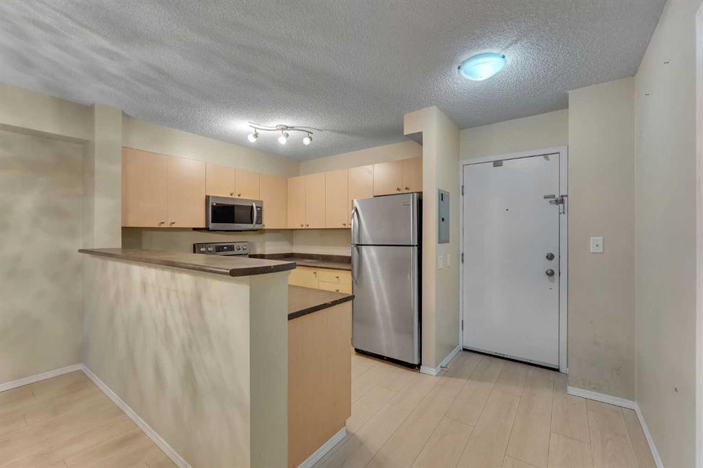 Picture for 605, 1111 6 Avenue SW