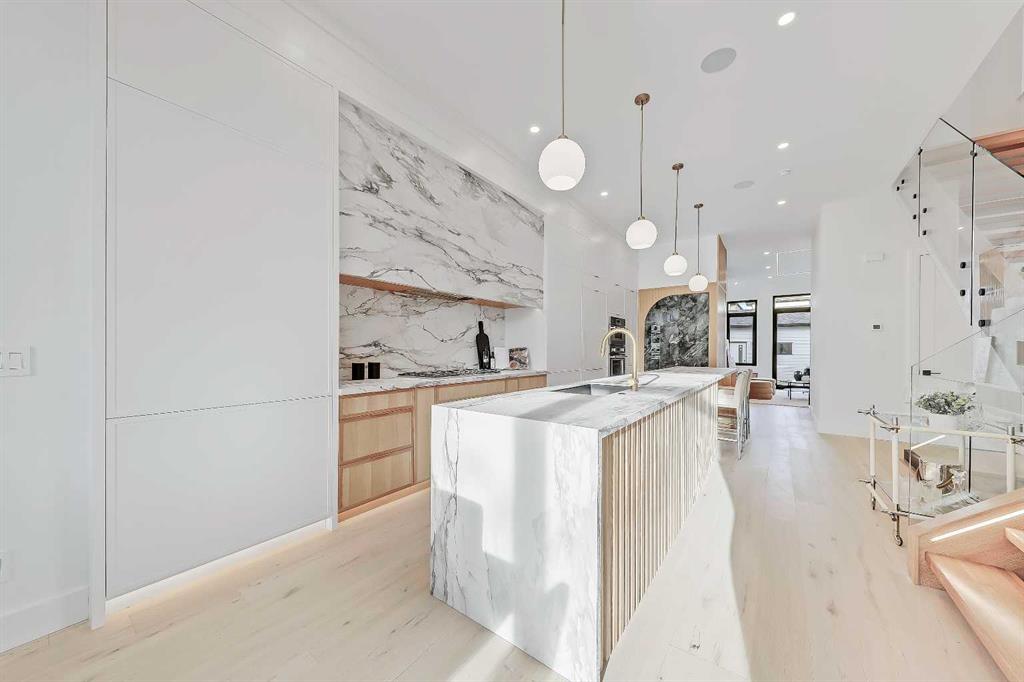 Picture for 2008 8 Avenue SE