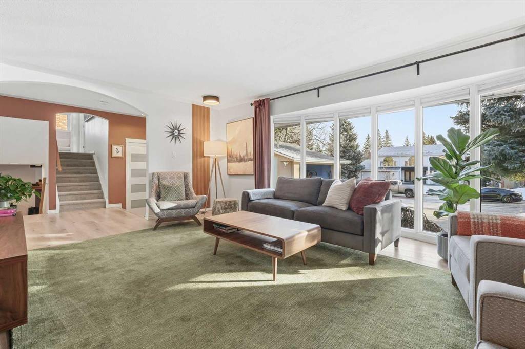 Picture for 120 Canata Close SW