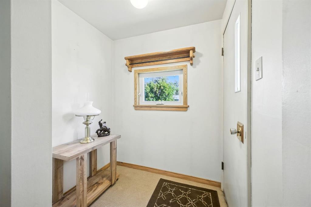 Picture for 6383 32 Avenue NW