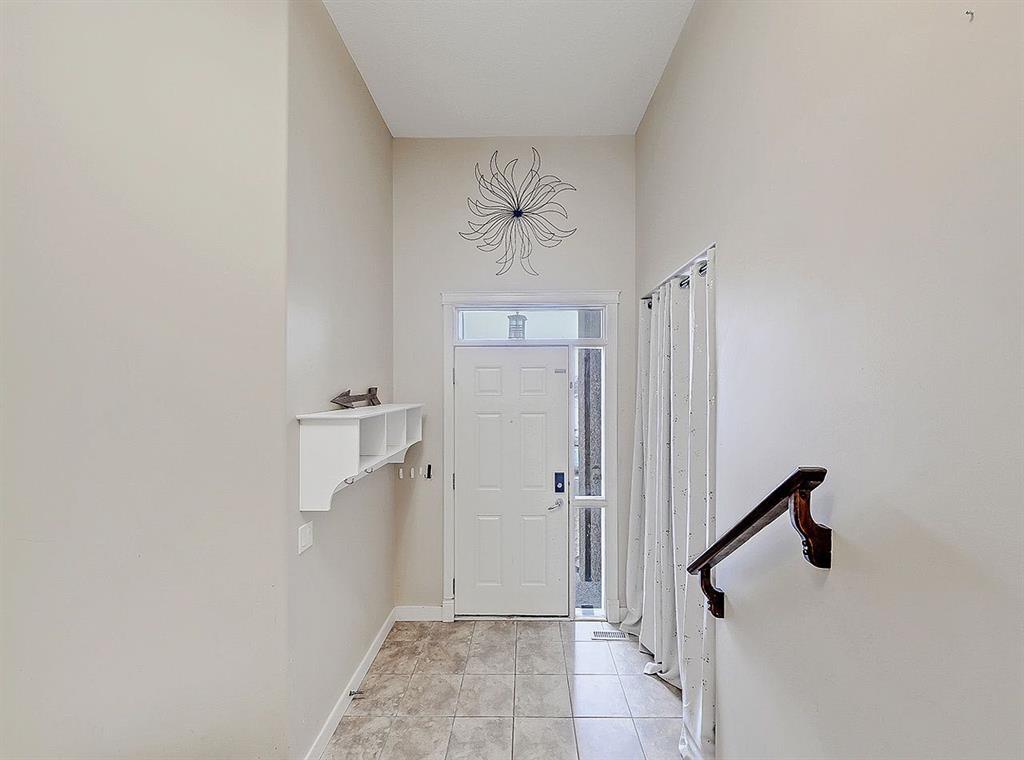 Picture for 308 Lineham Acres Drive NW