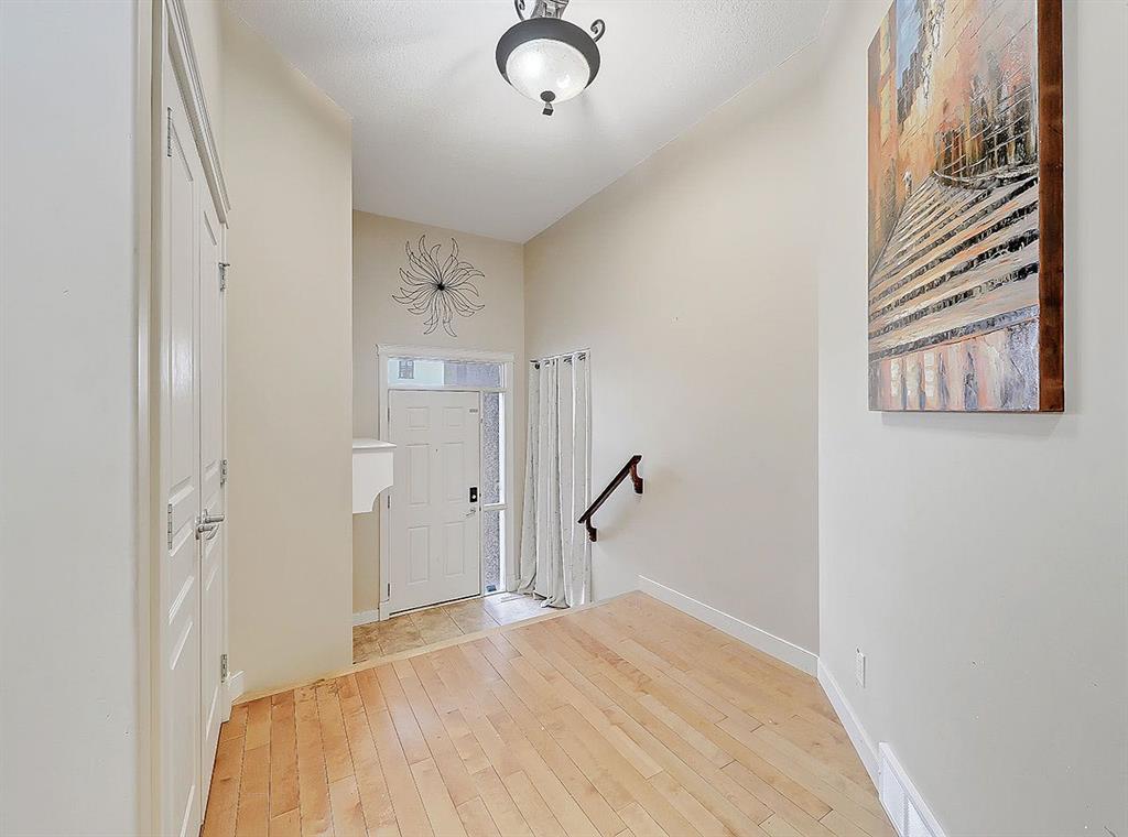 Picture for 308 Lineham Acres Drive NW