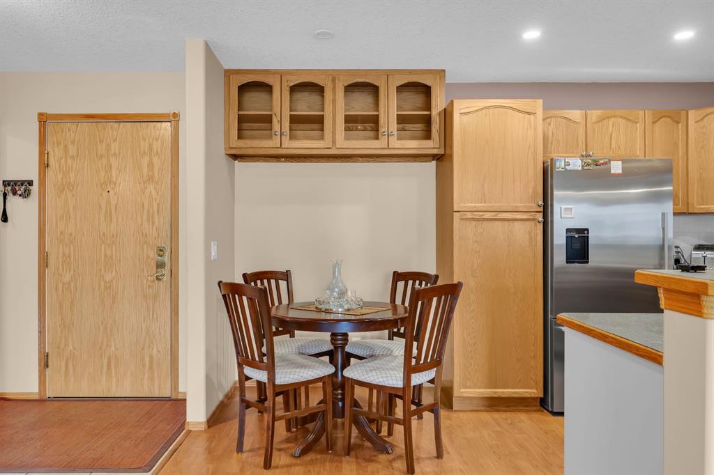 Picture for 106, 728 Country Hills Road NW