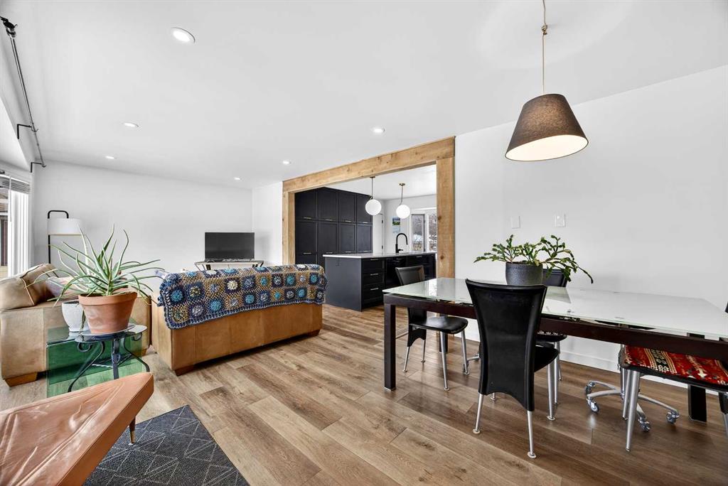 Picture for 23 Beaupre Crescent NW