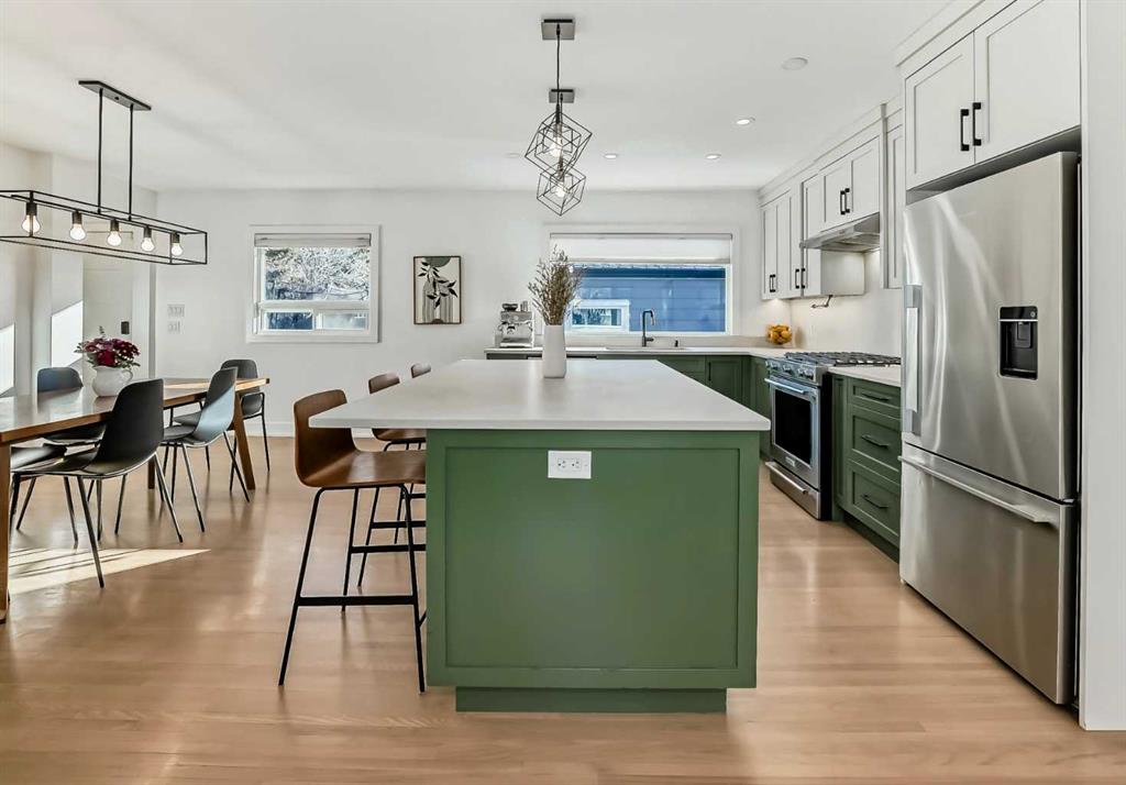 Picture for 132 Wedgewood Drive SW