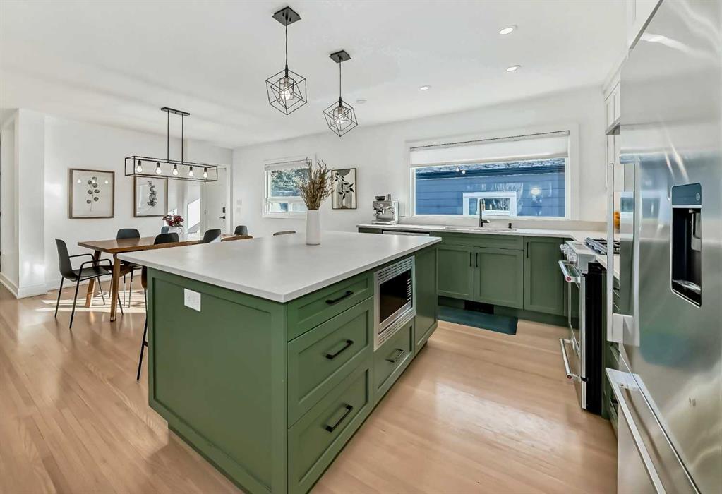 Picture for 132 Wedgewood Drive SW