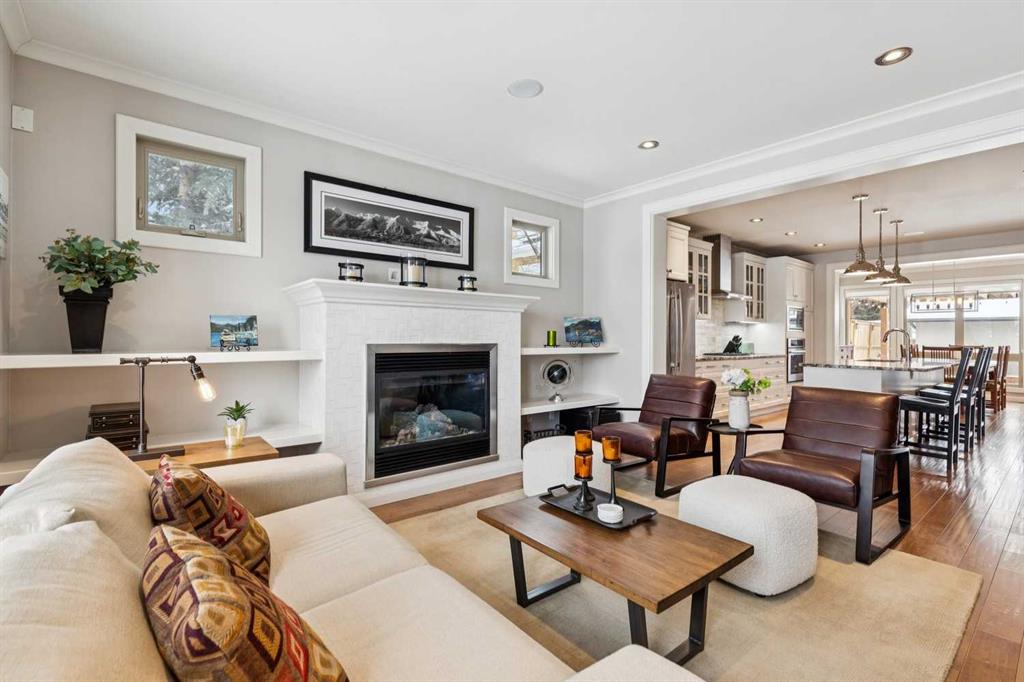 Picture for 4415 16 Street SW