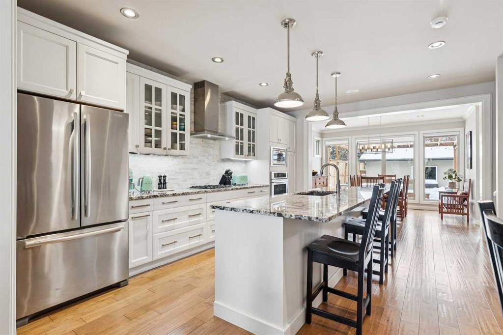 Picture for 4415 16 Street SW