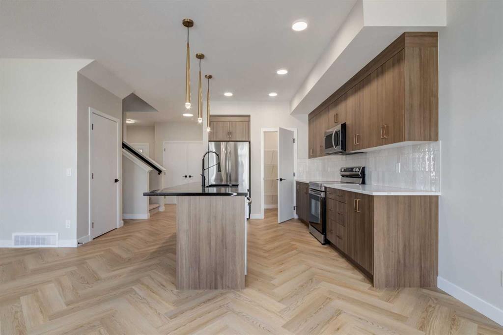 Picture for 349 Heartwood Park SE