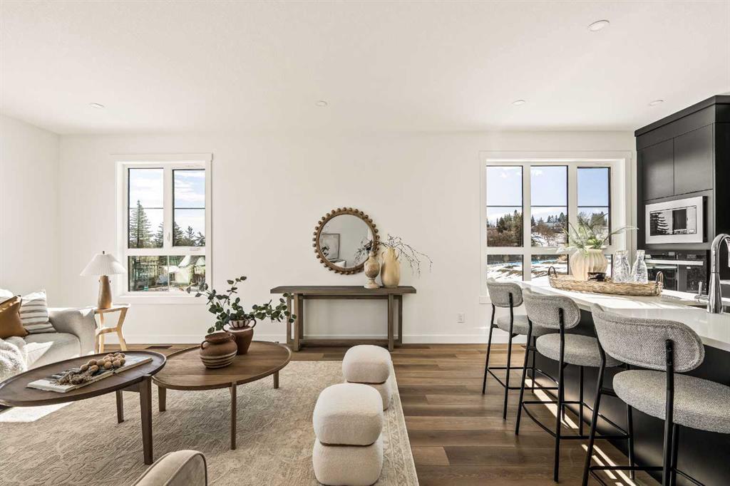 Picture for 705 Sovereign Common SW