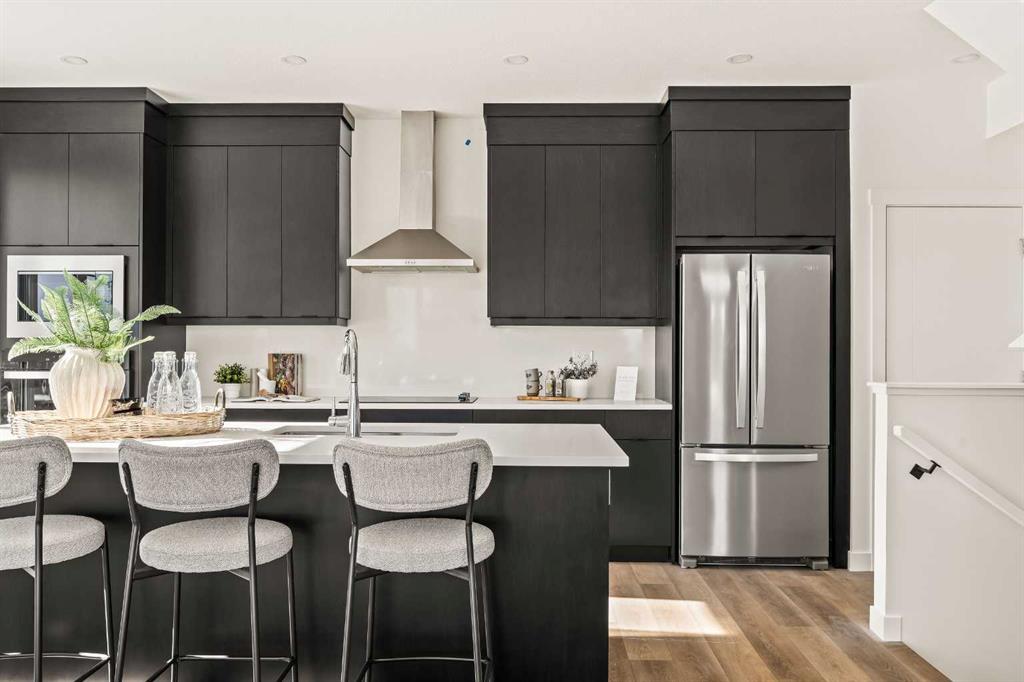 Picture for 705 Sovereign Common SW