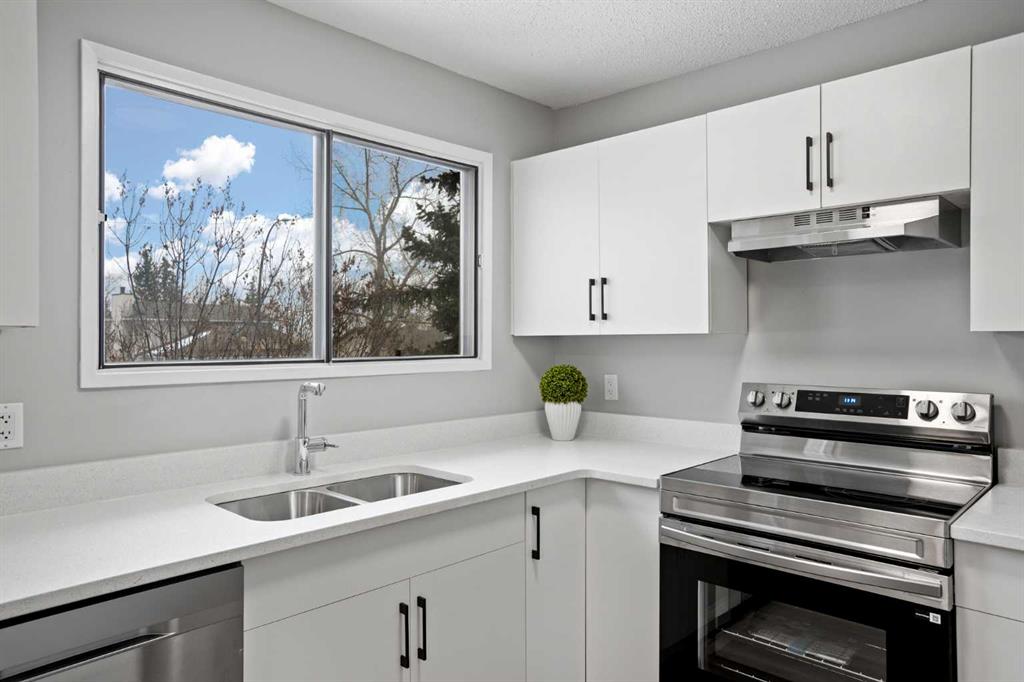 Picture for 8, 6915 Ranchview Drive NW