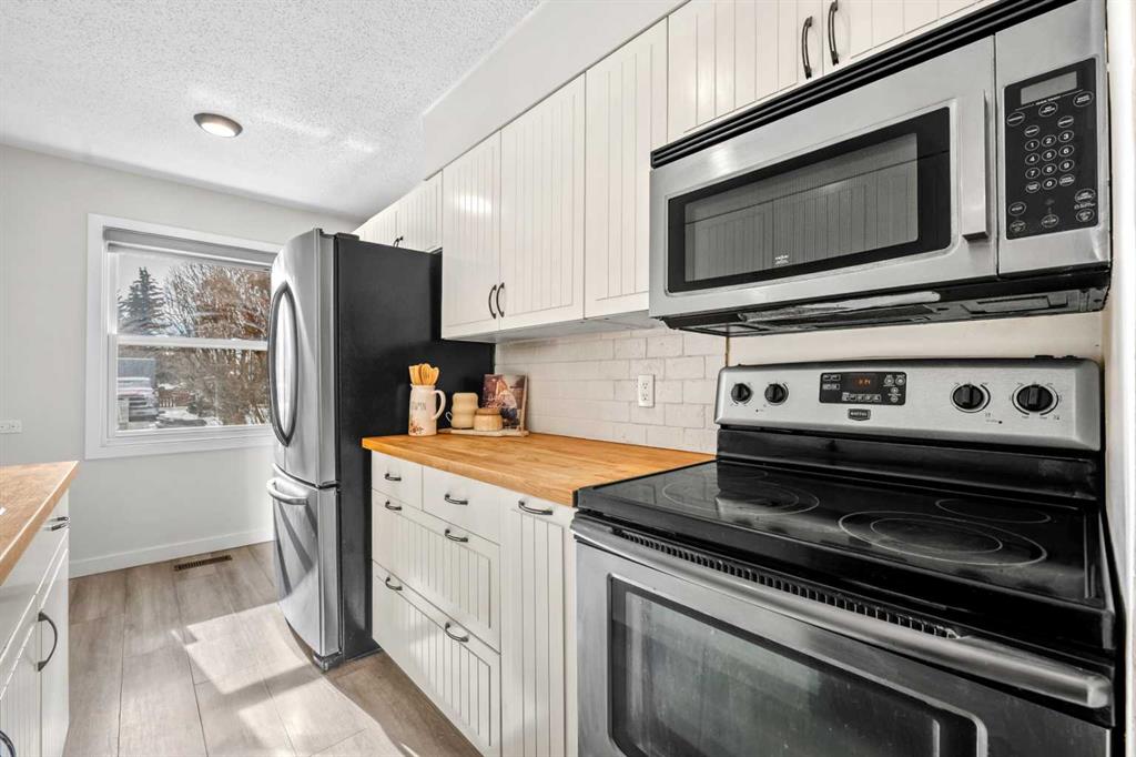 Picture for 19, 330 Canterbury Drive SW