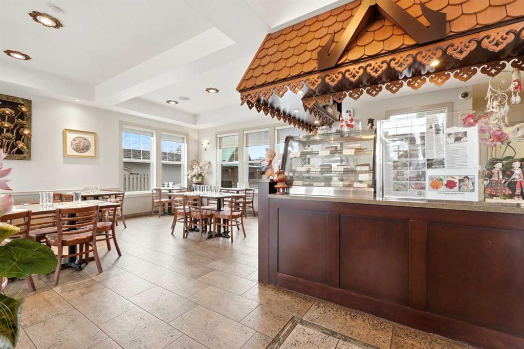 Picture for 115 Fifth Avenue W