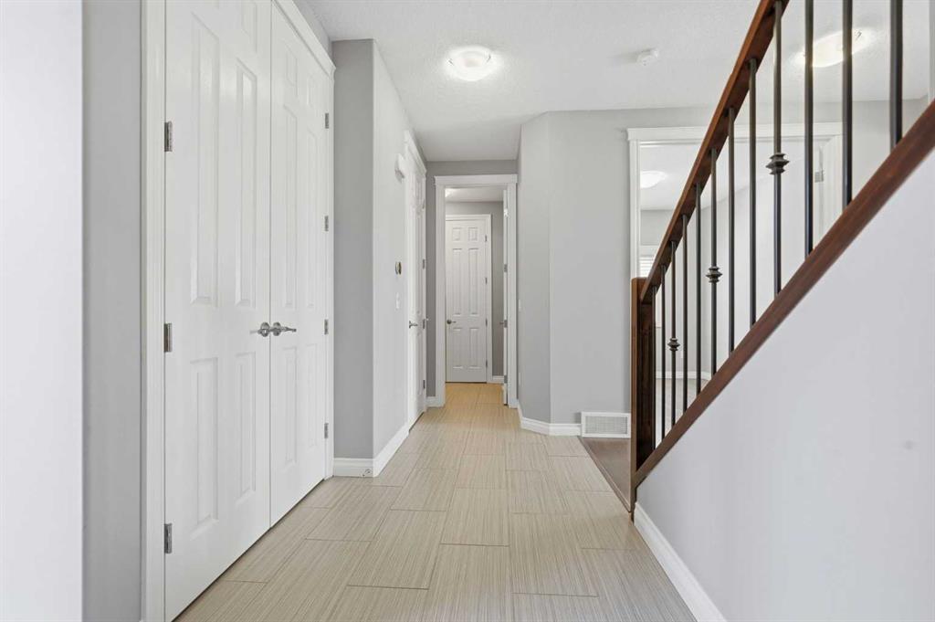 Picture for 196 Evansborough Way NW