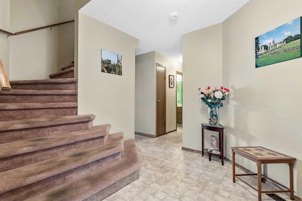 Picture for 124 Catalina Place NE