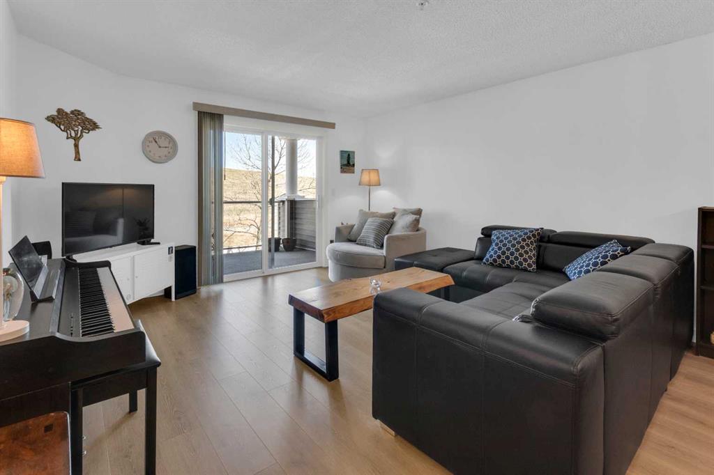 Picture for 2212, 2212 Tuscarora Manor NW