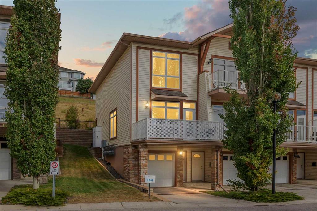 Picture for 1, 164 Rockyledge View NW
