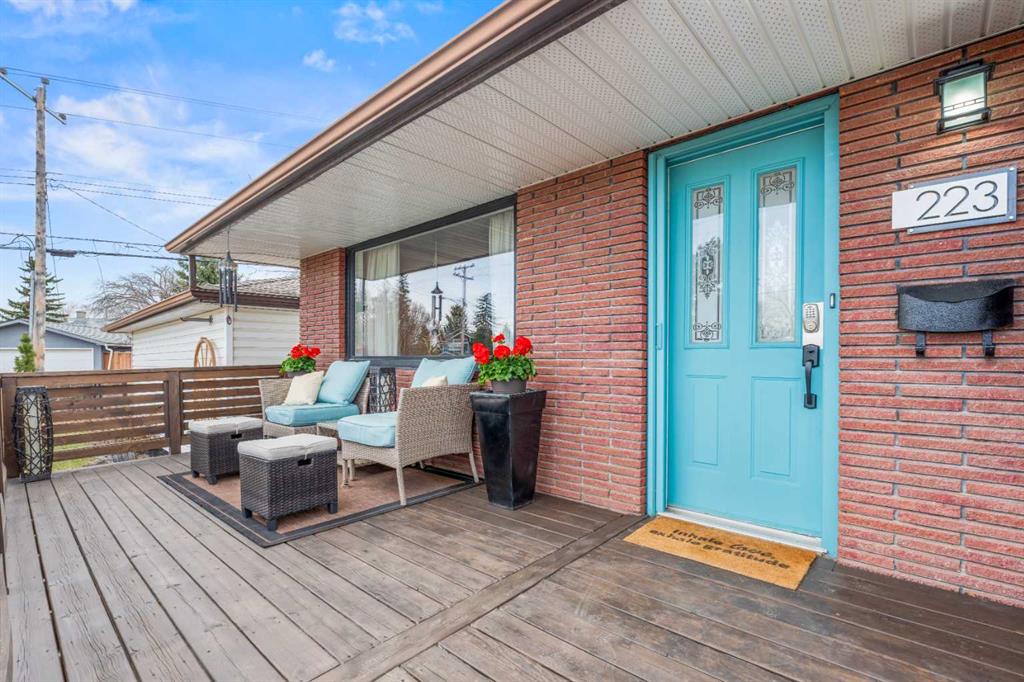 Picture for 223 45 Street SW