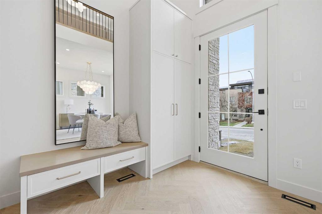 Picture for 2133 29 Avenue SW