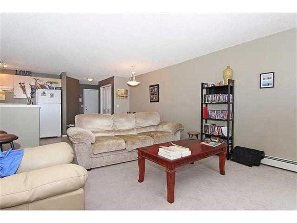 Picture for 2314, 10 Prestwick Bay SE