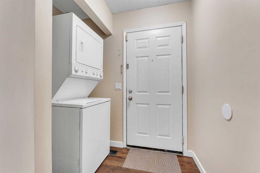 Picture for 61 Martindale Boulevard NE