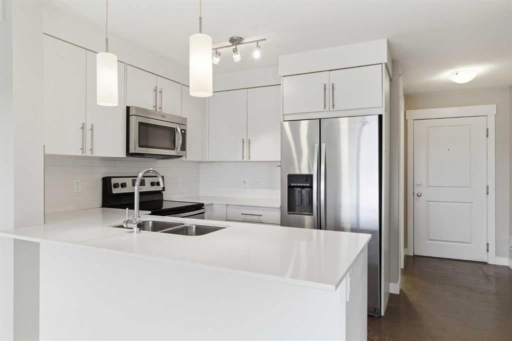 Picture for 7410, 302 Skyview Ranch Drive NE