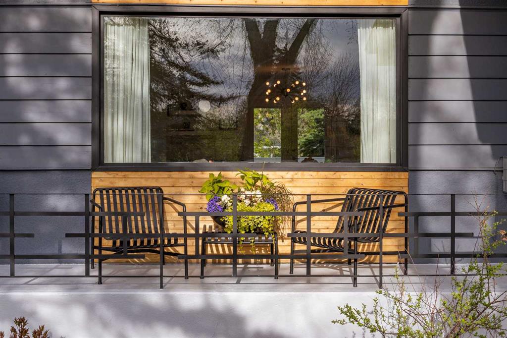Picture for 32 Westminster Drive SW