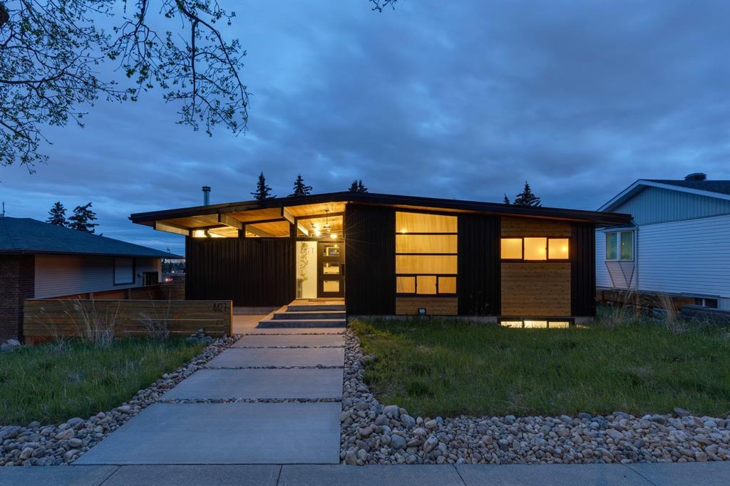 Picture for 4427 Charleswood Drive NW