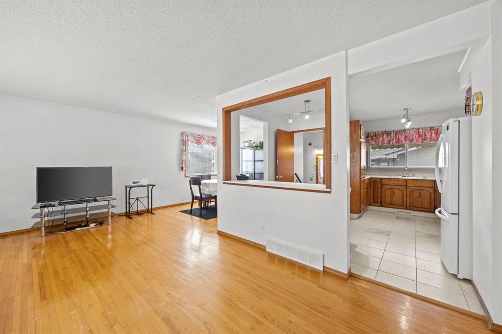 Picture for 1307 Radisson Drive SE