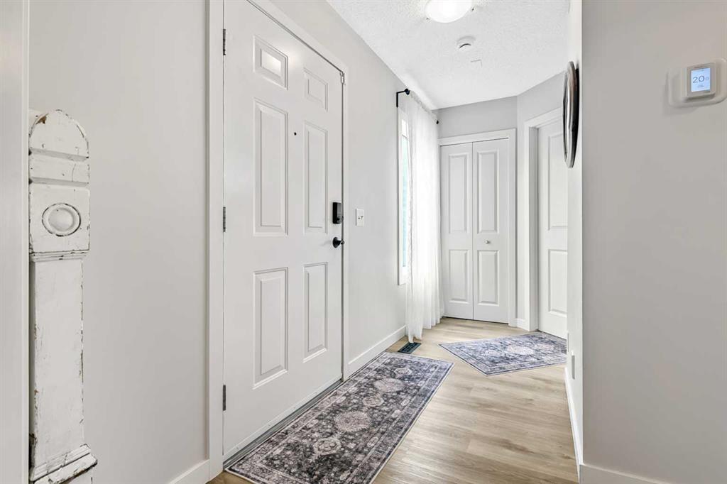 Picture for 87 ELGIN Drive 