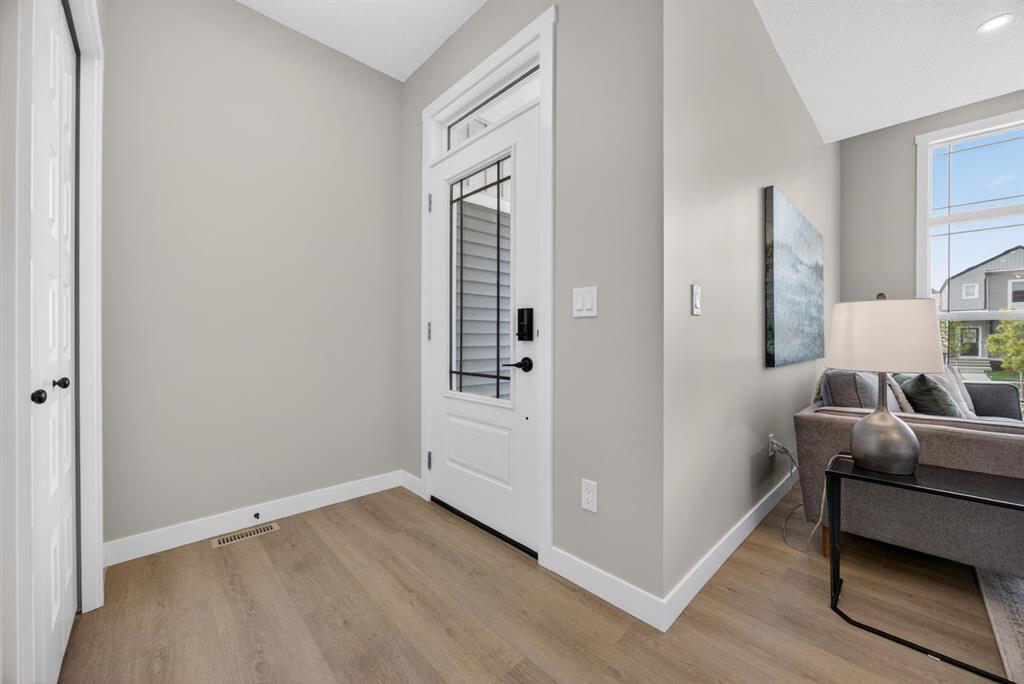 Picture for 2278 Bayview Drive SW