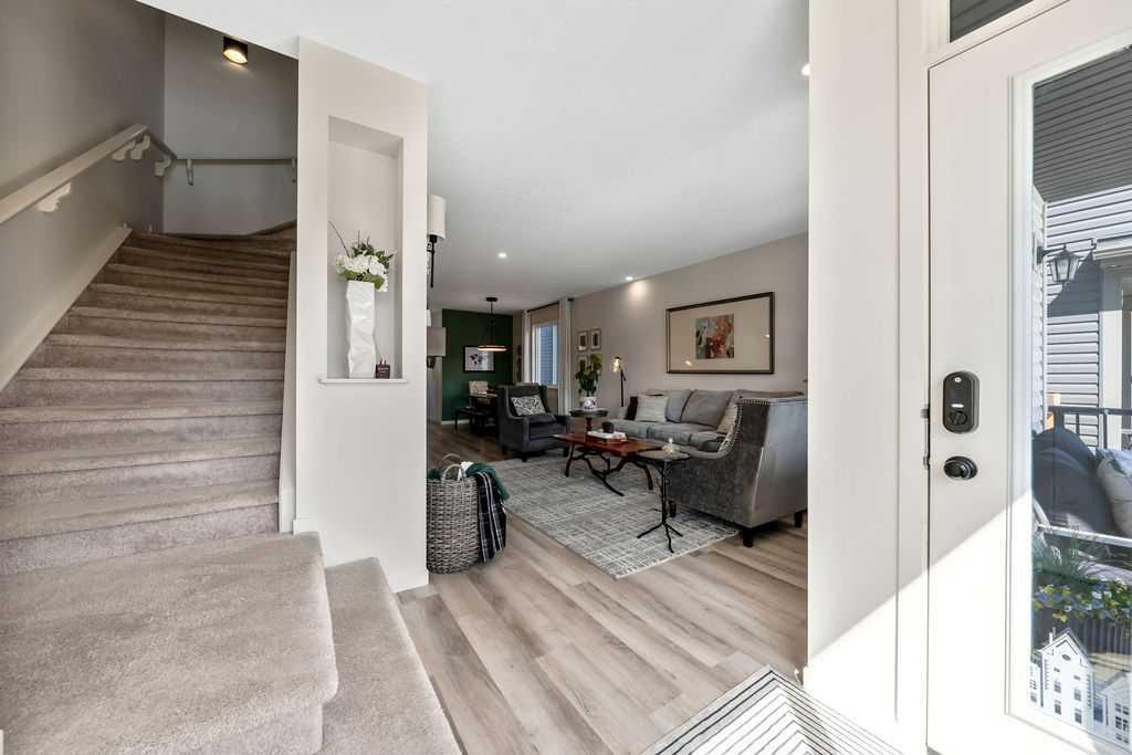 Picture for 114 Seton Grove SE