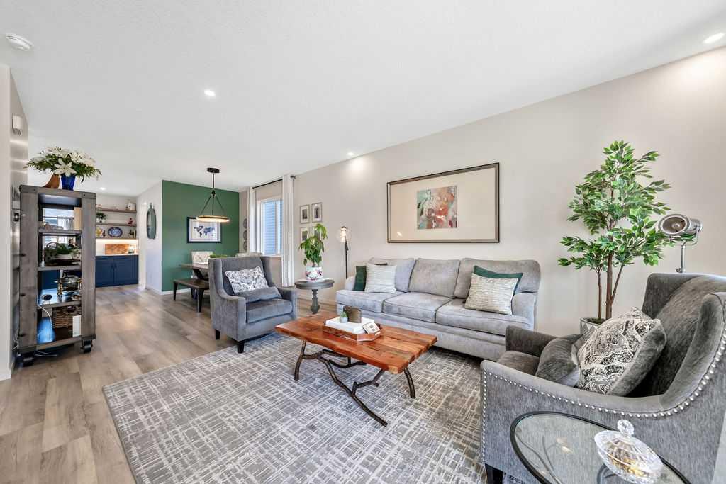 Picture for 114 Seton Grove SE