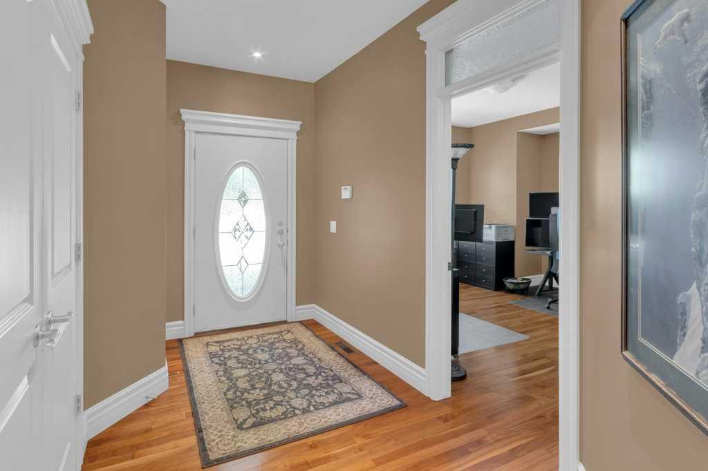 Picture for 9 Tanner Close SE
