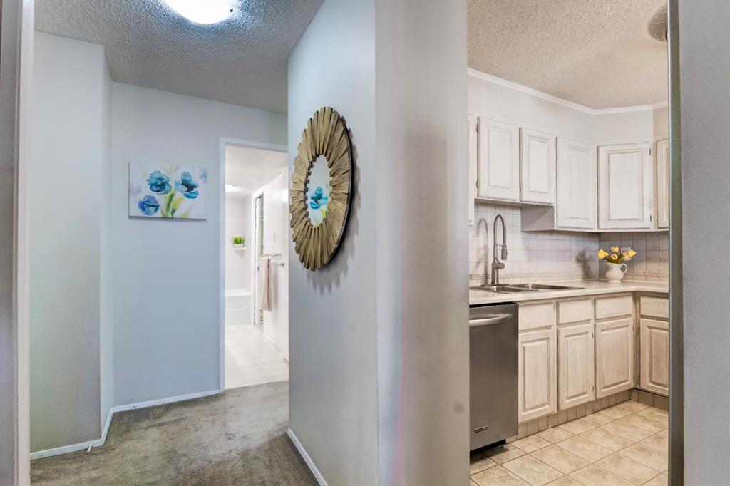 Picture for 701, 1334 13 Avenue SW https://www.cirrealty.ca/reb/creb/21/A2266721_14.jpg