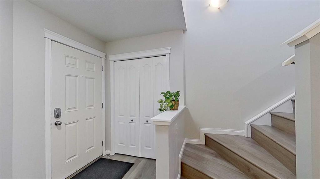 Picture for 728 Carriage Lane Drive 