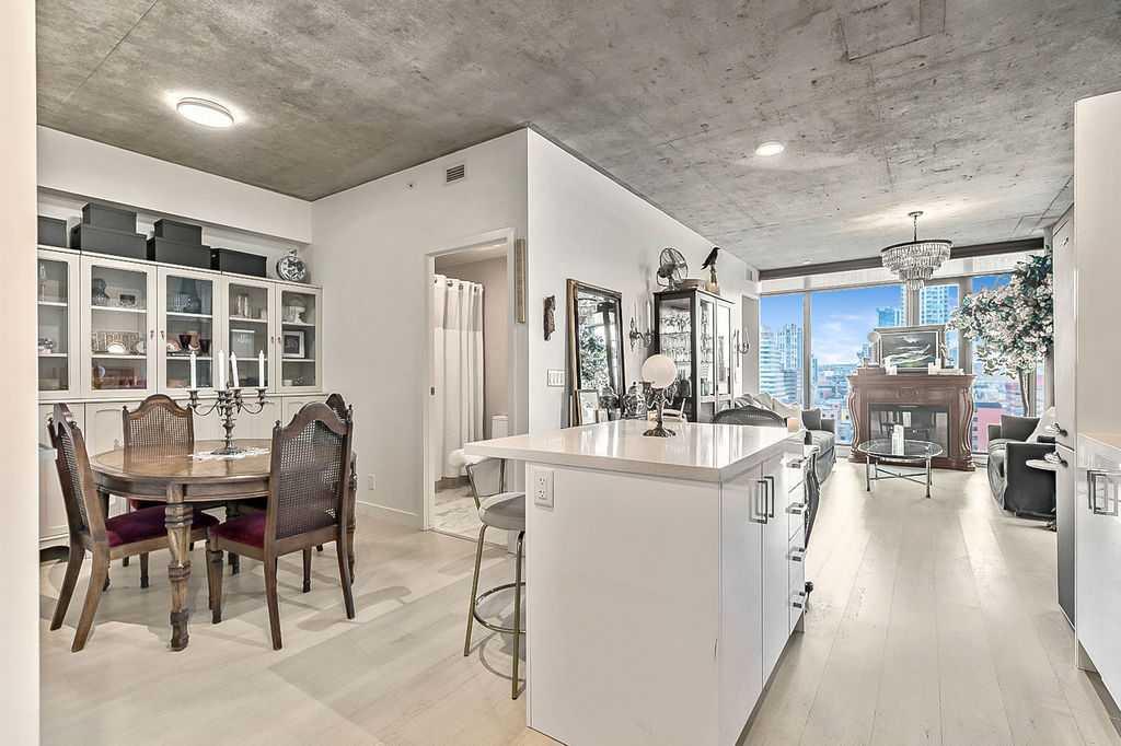 Picture for 903, 1010 6 Street SW