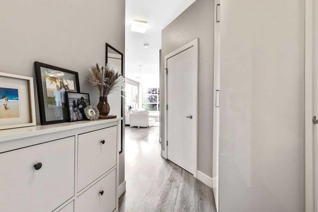 Picture for 116, 515 4 Avenue NE