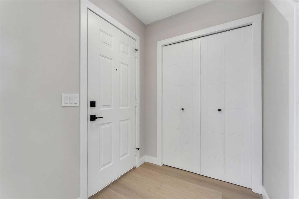 Picture for 25 San Diego Way NE