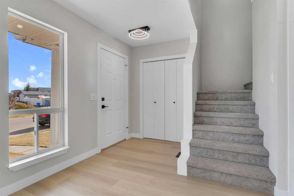 Picture for 25 San Diego Way NE