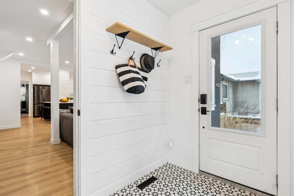 Picture for 1420 11 Avenue SE