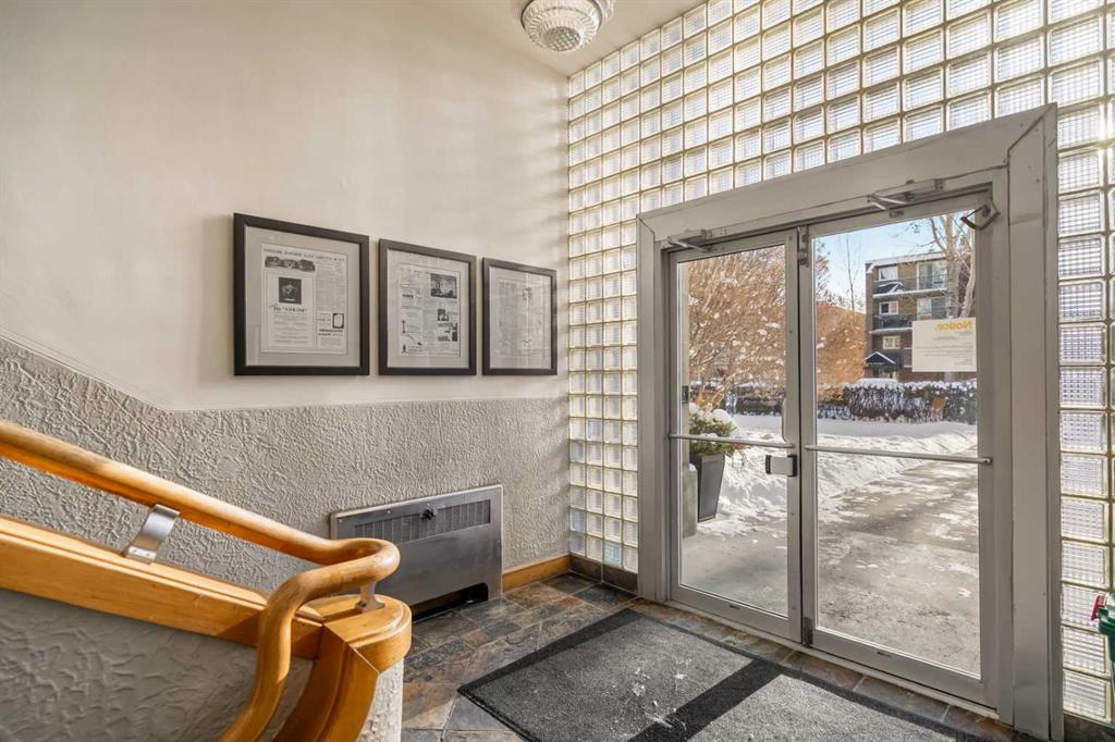 Picture for 46, 330 19 Avenue SW